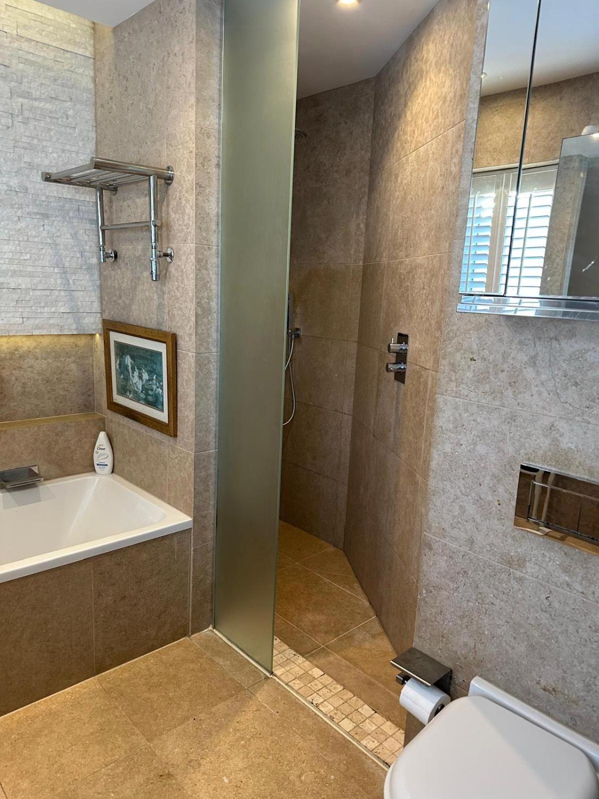 Holiday home Richmond Park House Stunning Architect Designed London